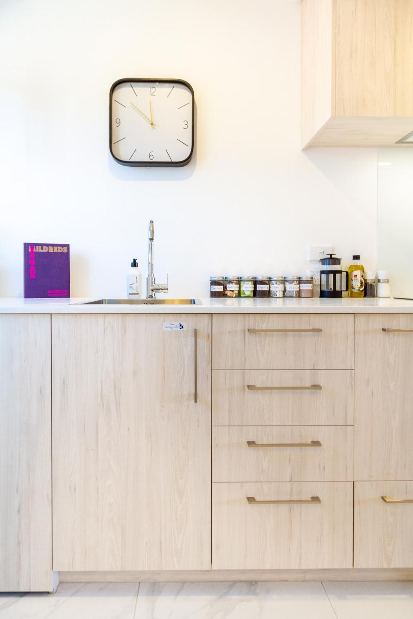 Central City Charm: Pet-Friendly Studio Christchurch Exterior photo